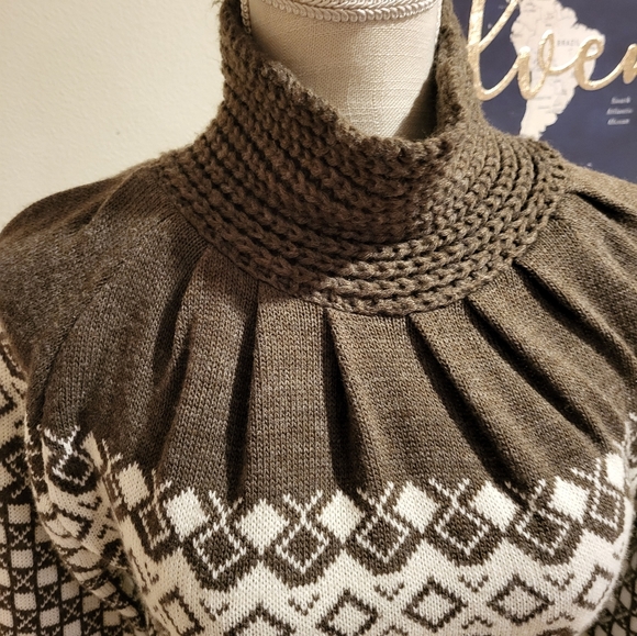 Mocha Design Sweater Dress - Picture 13 of 15